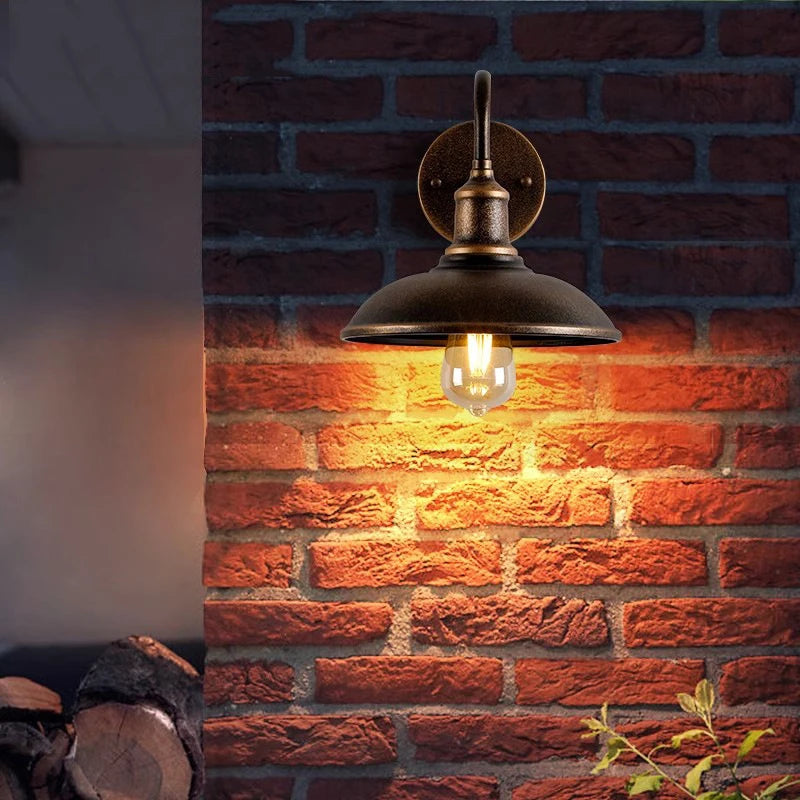 Vintage Industriële Ijzeren wandlamp | Perfect voor de industriële inrichtingen