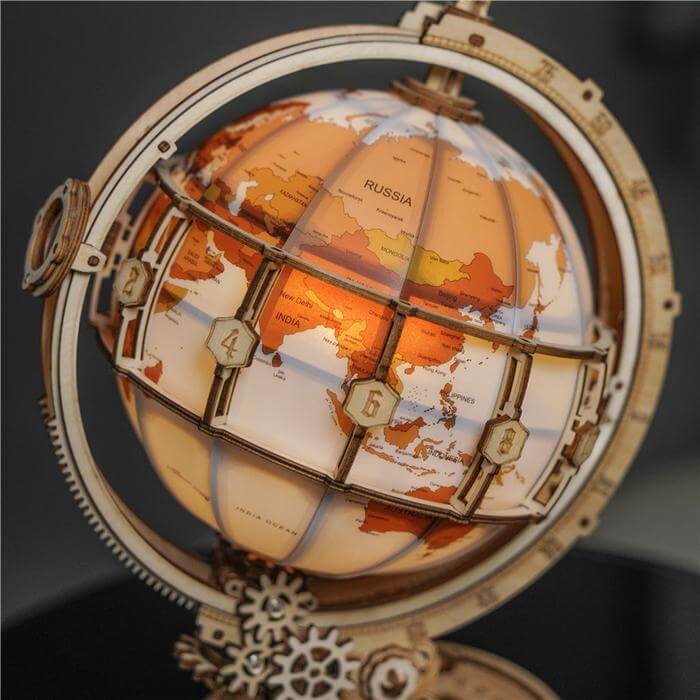 Nachtlamp - GlowGlobe - Warme Gloed - Vintage Wereldkaart Ontwerp